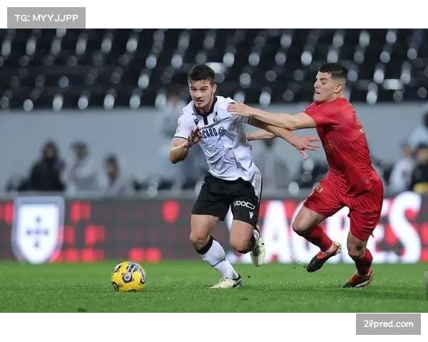 吉马良斯欧冠七场全部首发,欧战强度下体能分配面临考验